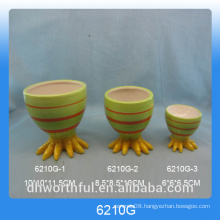 Green Chick foot design ceramic egg cup holder for Easter Day